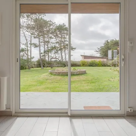 בית נופש Les Cordylines By Interhome Anneville-sur-Mer